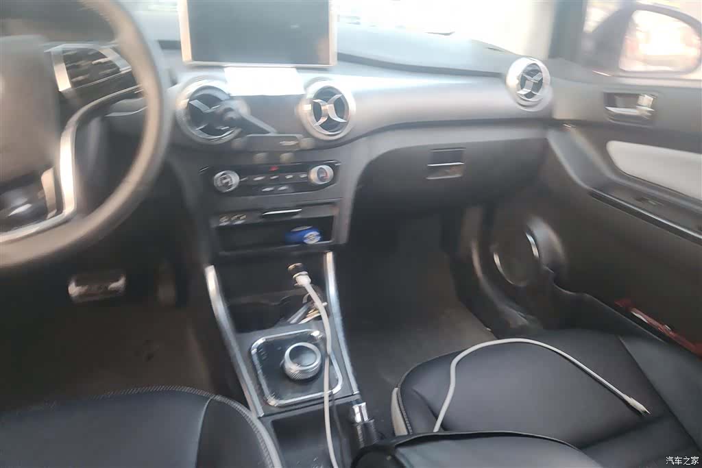 BAIC EC5, 2021 13