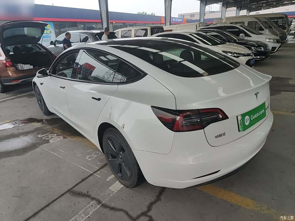 Tesla Model 3, 2021 все фото