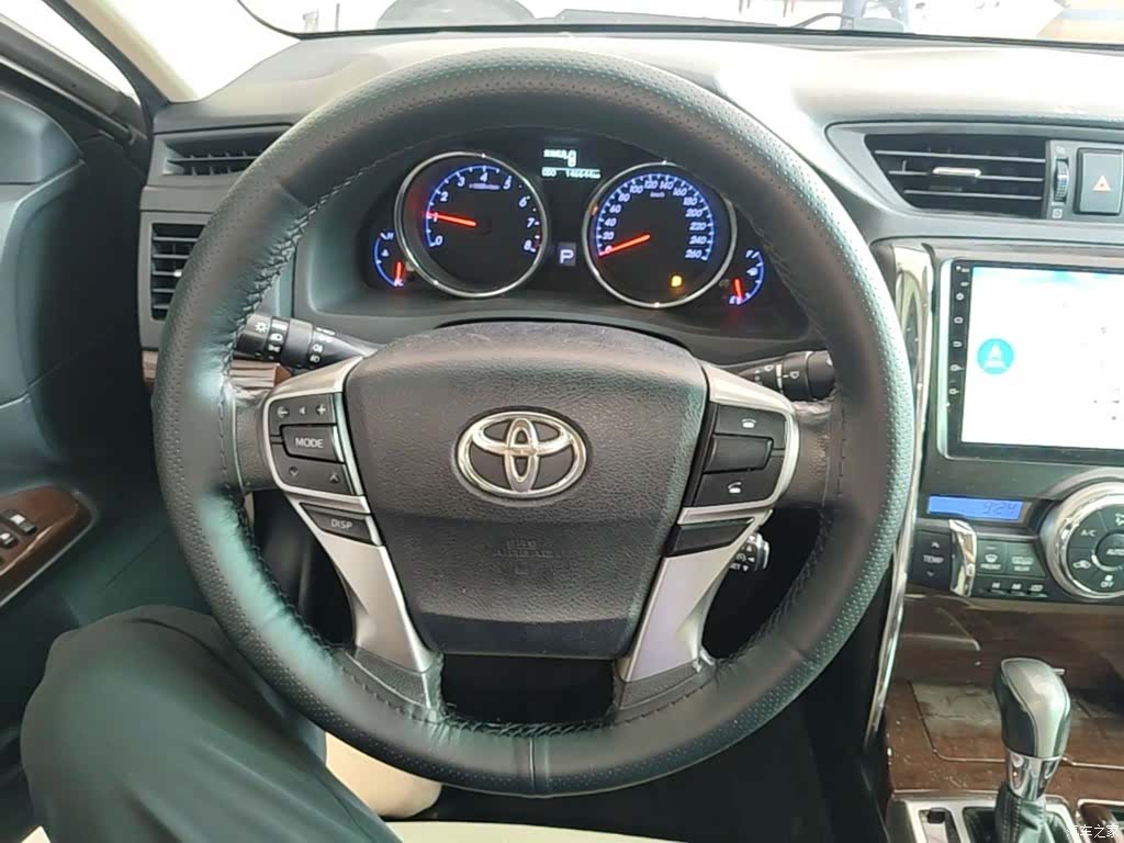 Toyota 2.5V, 2016 11