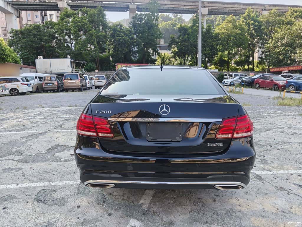 Mercedes-Benz E-Class, 2015 6
