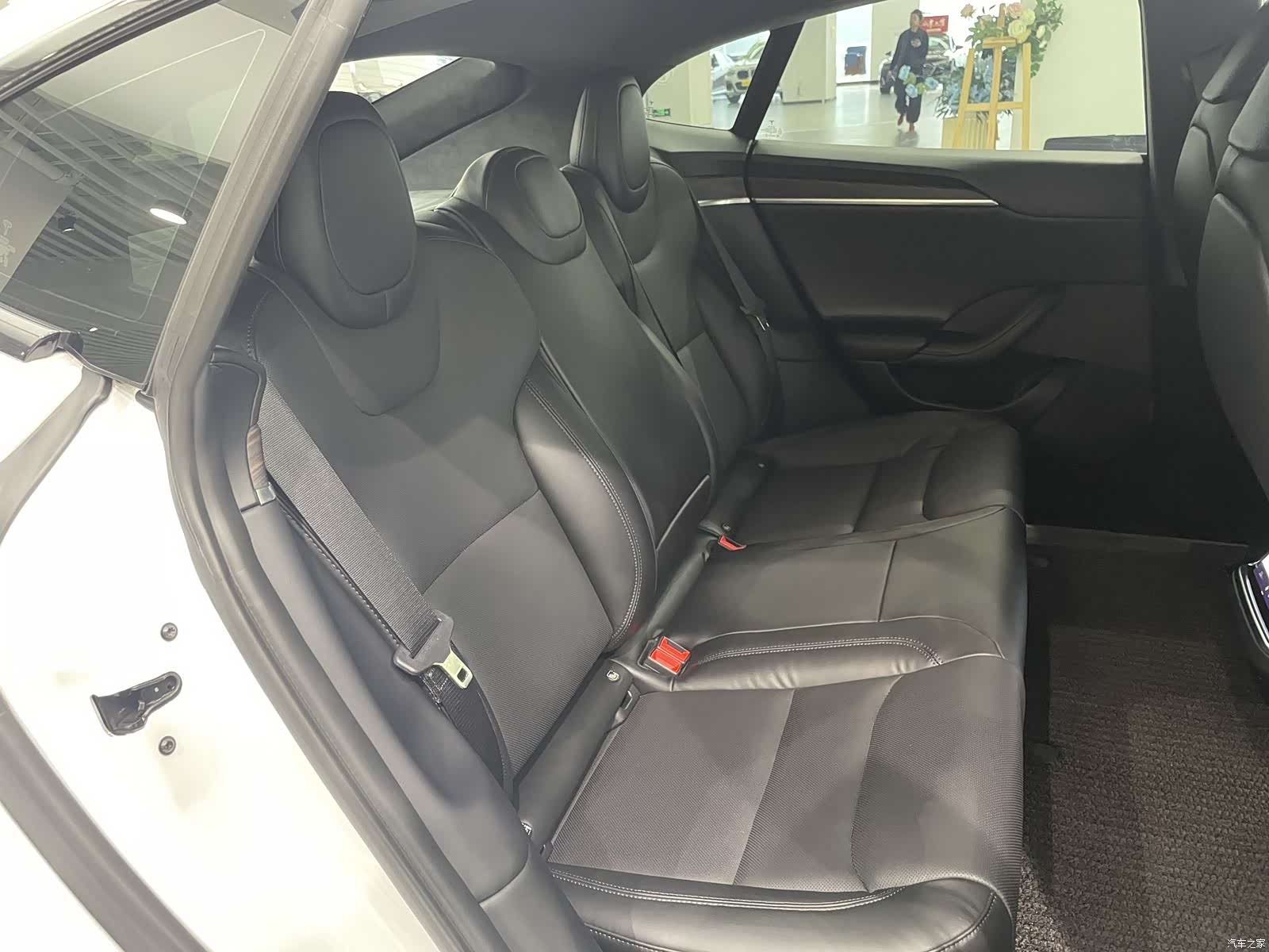 Tesla Model S, 2023 8
