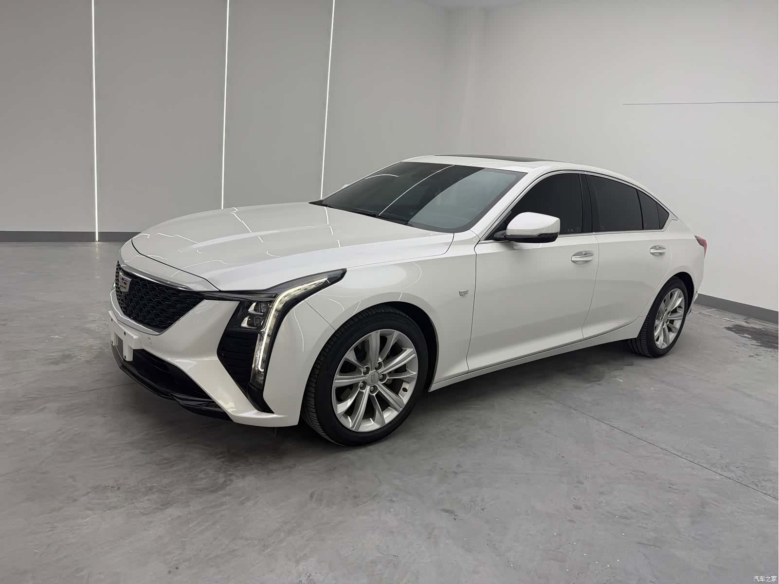 Cadillac CT5, 2024 1