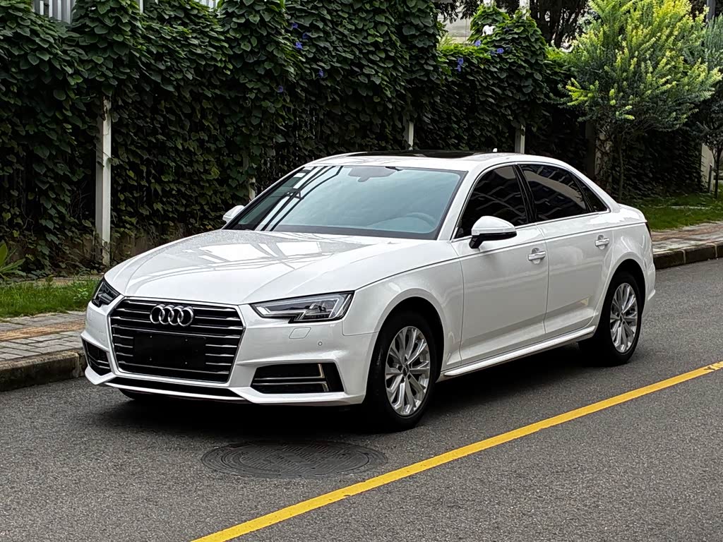 Audi A4L 2019 40 TFSI VI