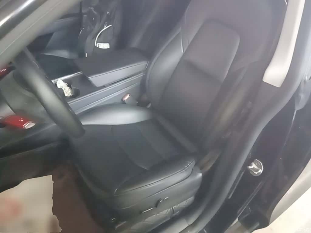Tesla Model Y, 2021 17