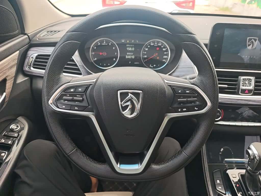 Wuling 730, 2018 11