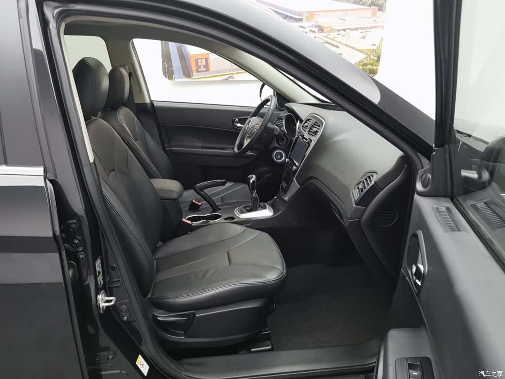 GAC GS5, 2014 23
