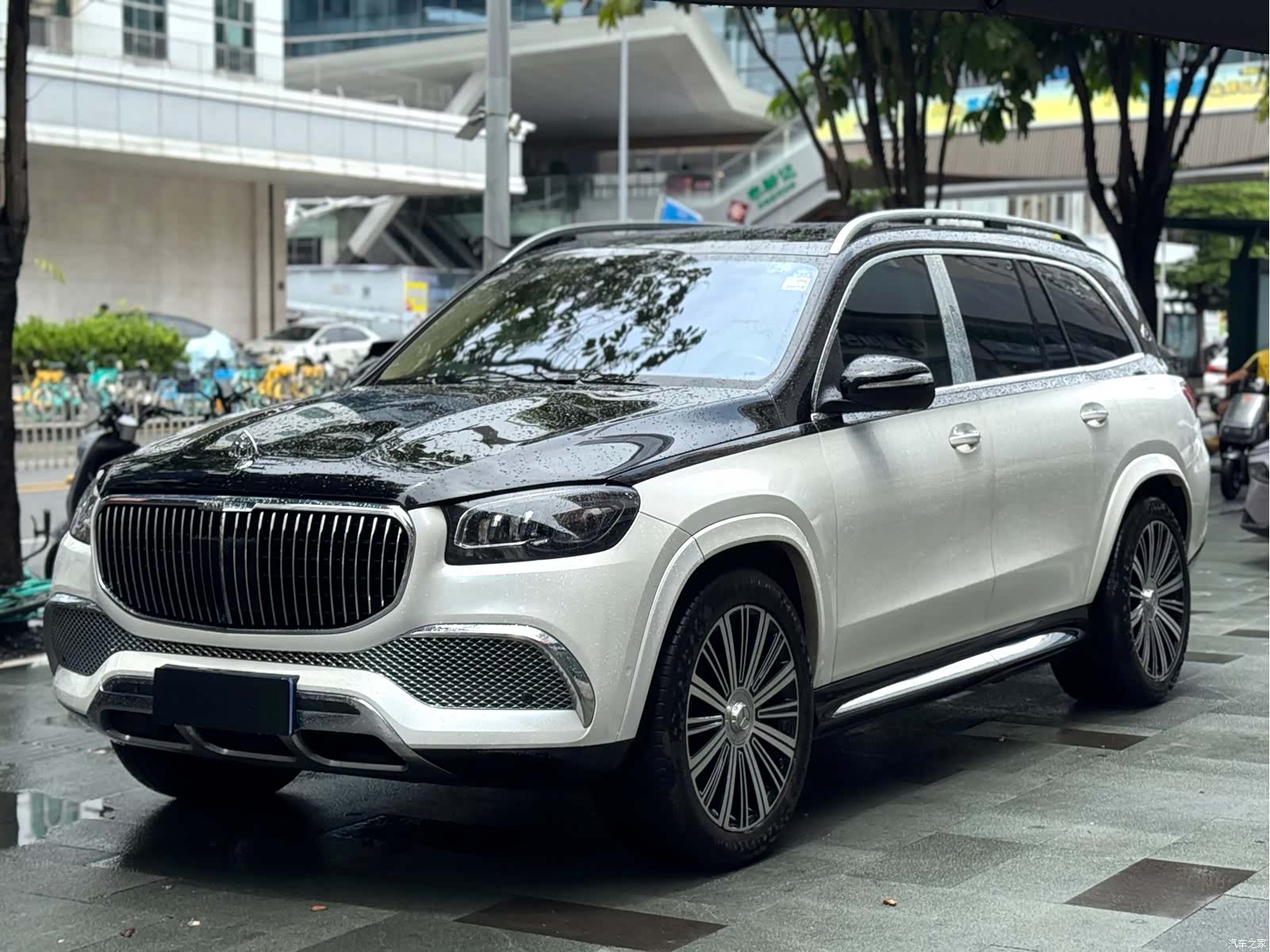Maybach GLS