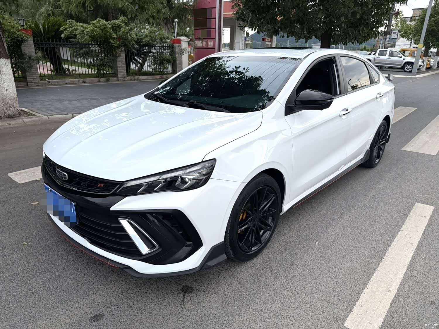 Geely Binray, 2022 1