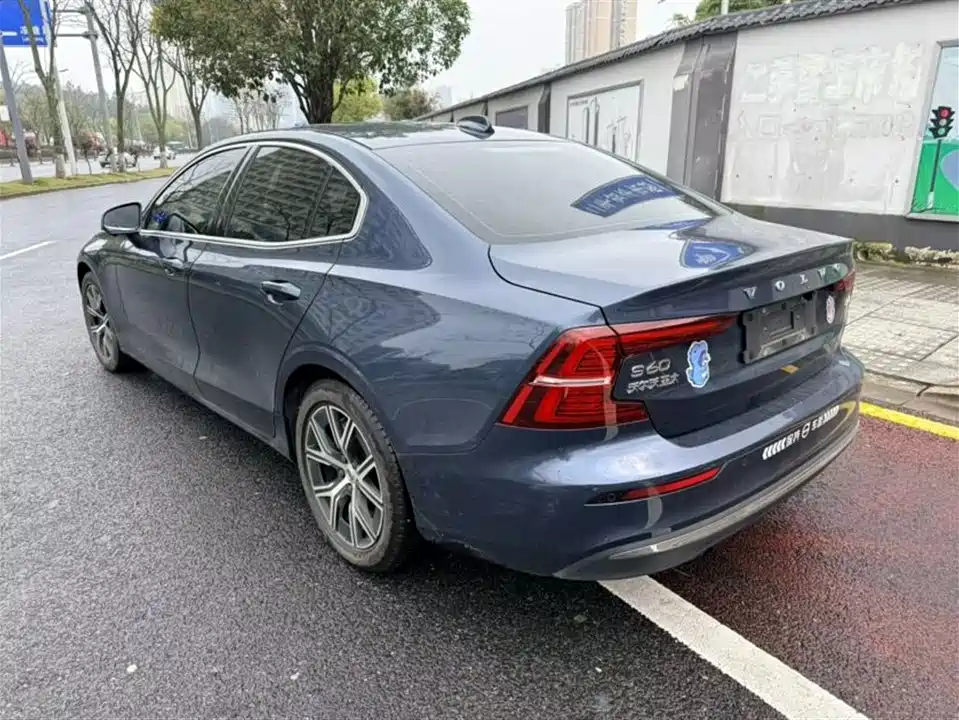 Volvo S60