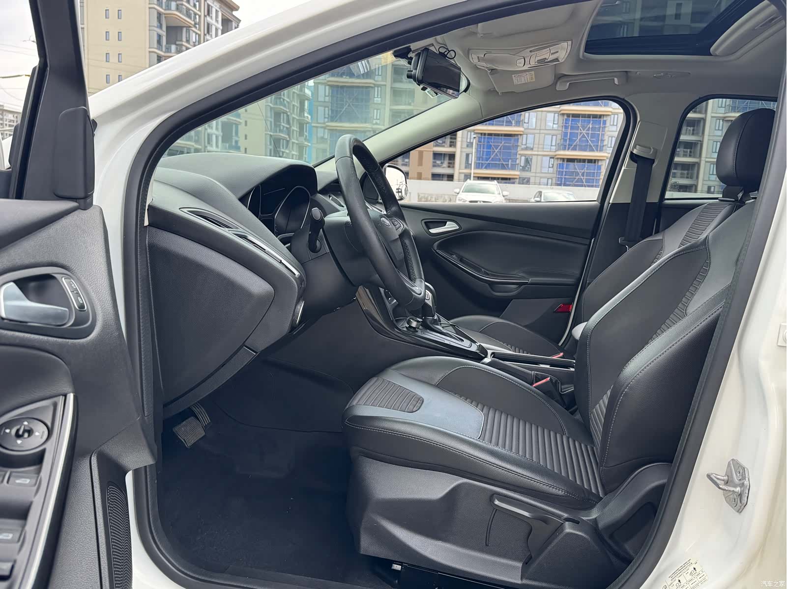 Ford Focus, 2019 8