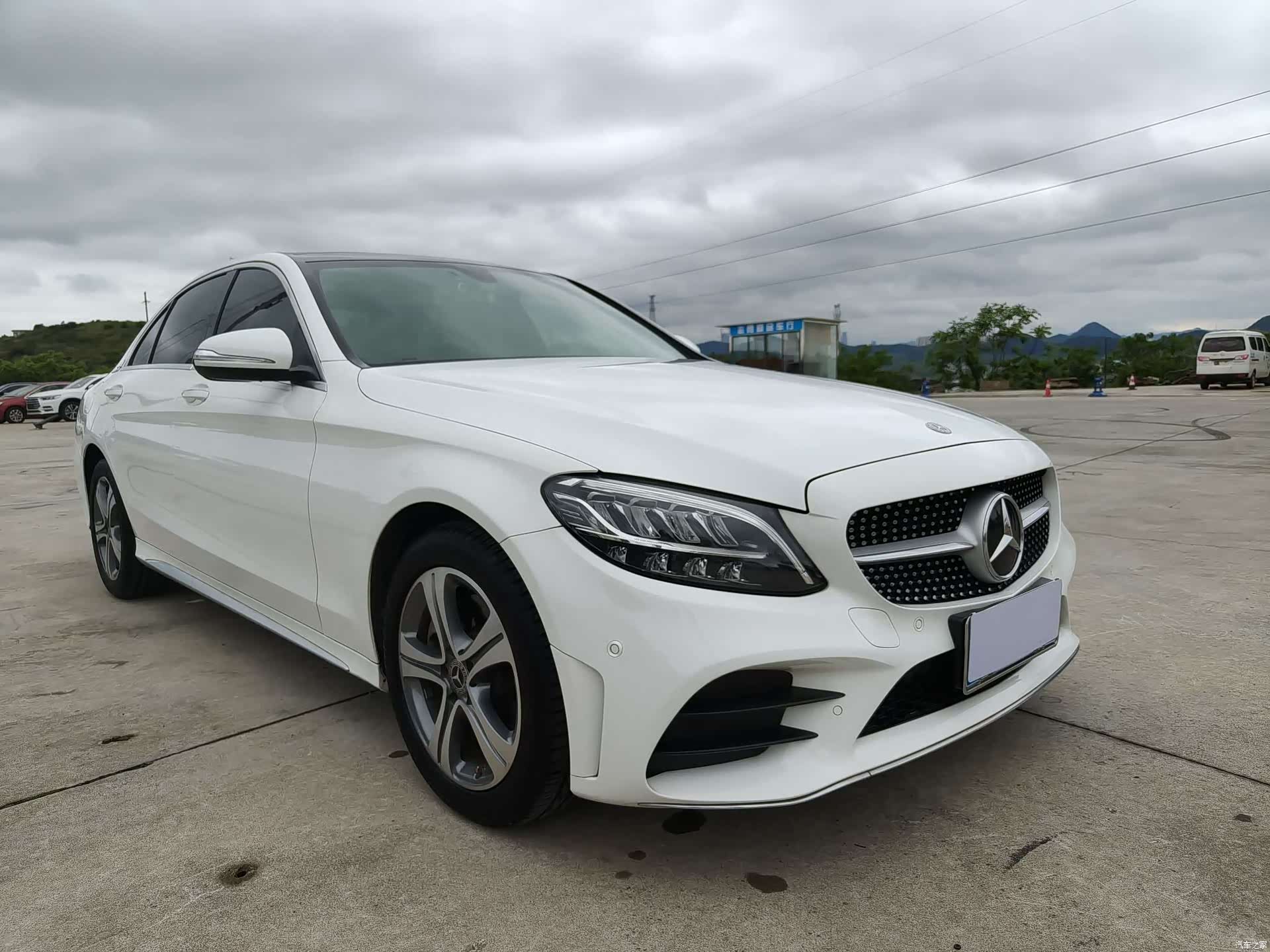 Mercedes-Benz C-Class, 2020 3
