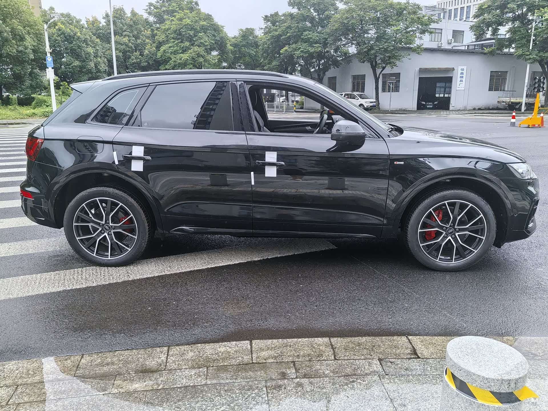 Audi Q5L, 2026 4