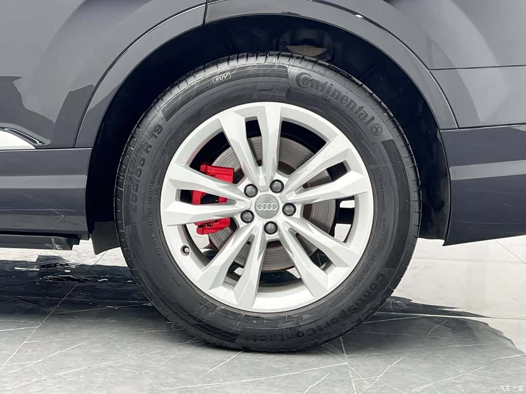 Audi Q7, 2020 11