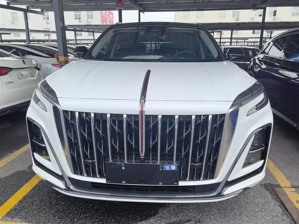 Hongqi HS3
