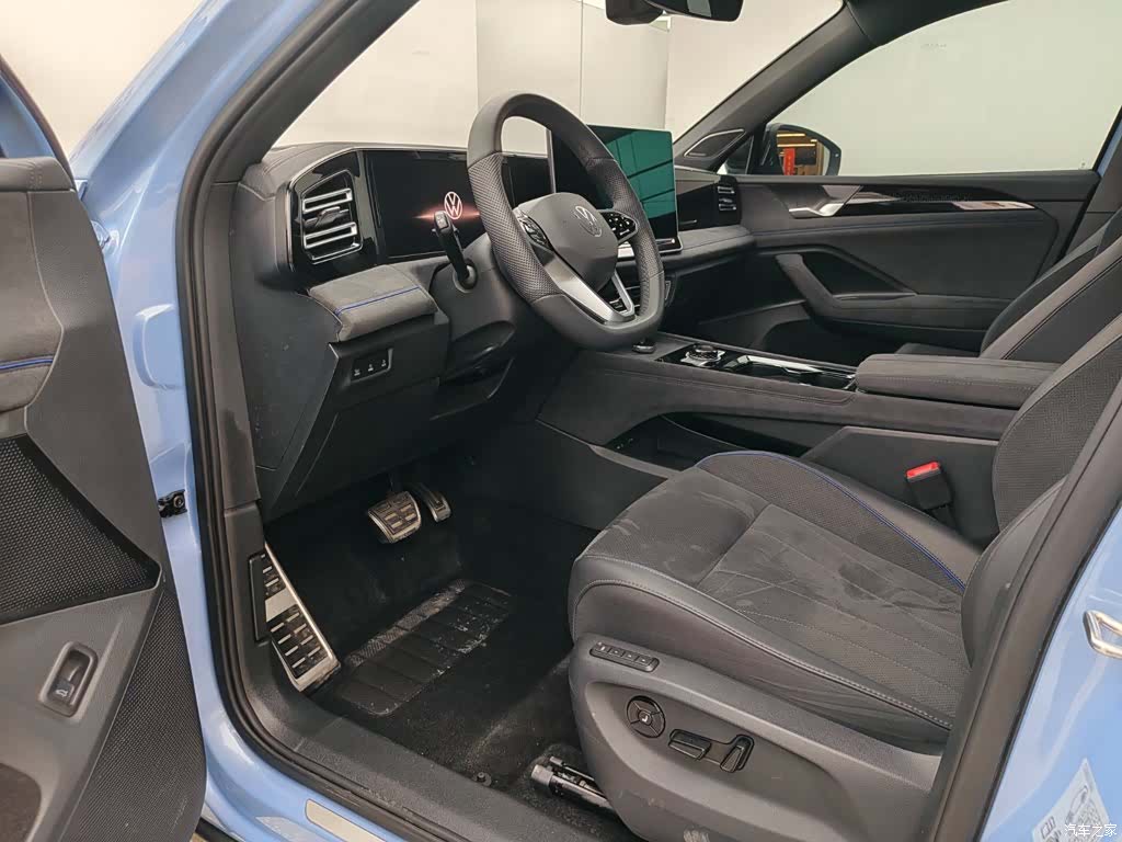 Volkswagen Tiguan L, 2024 8