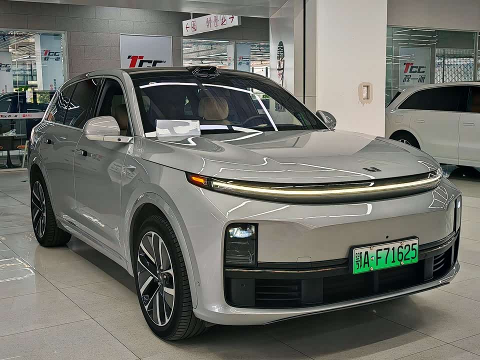 Li Auto Ideal L7
