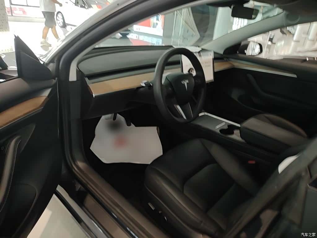 Tesla Model 3, 2021 15