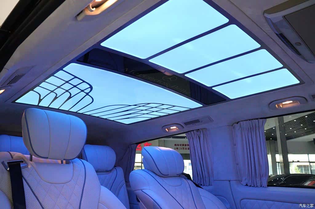 Mercedes-Benz 7, 2021 12