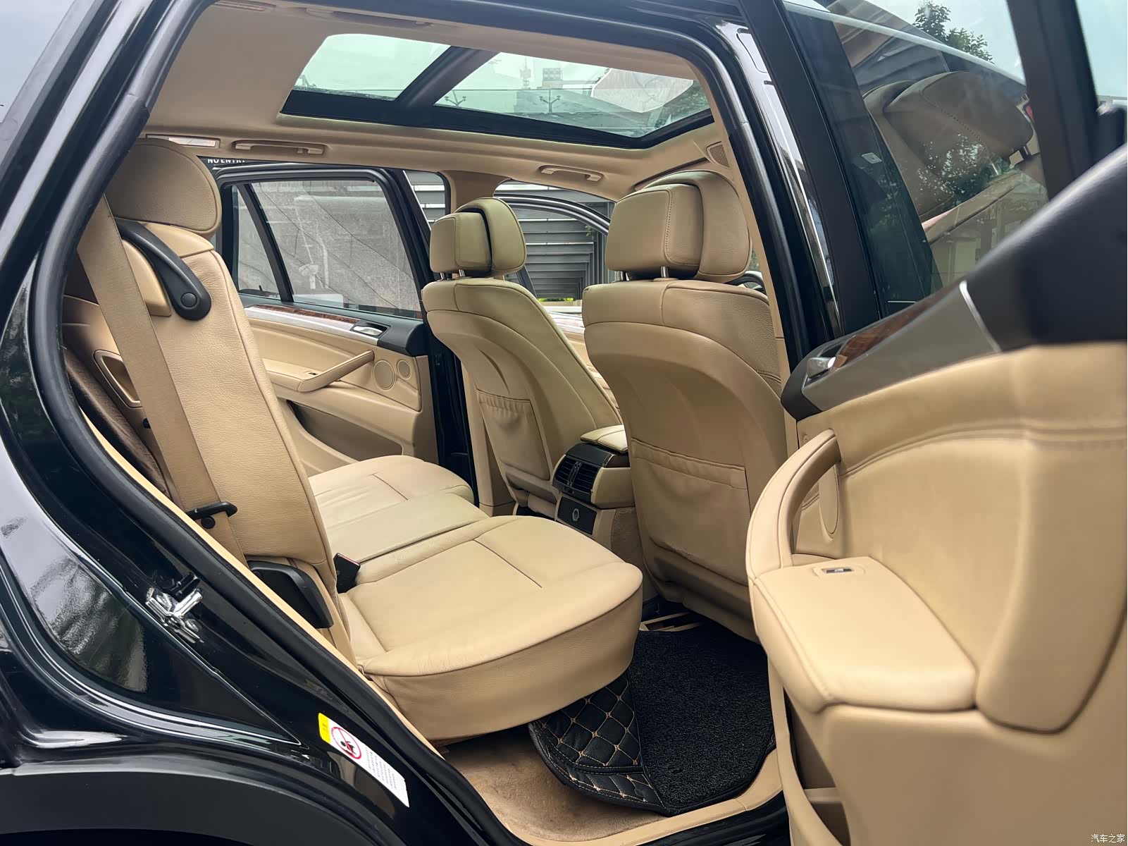 BMW X5, 2009 11