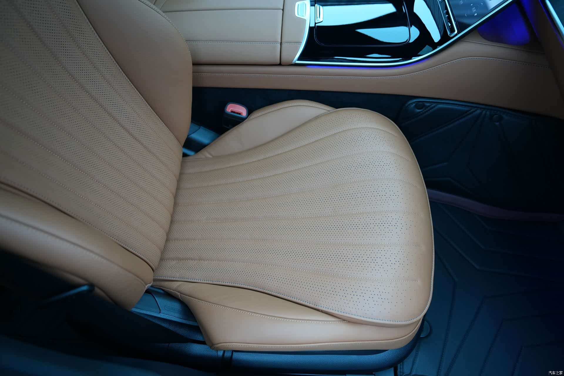 Mercedes-Benz S-Class, 2022 21