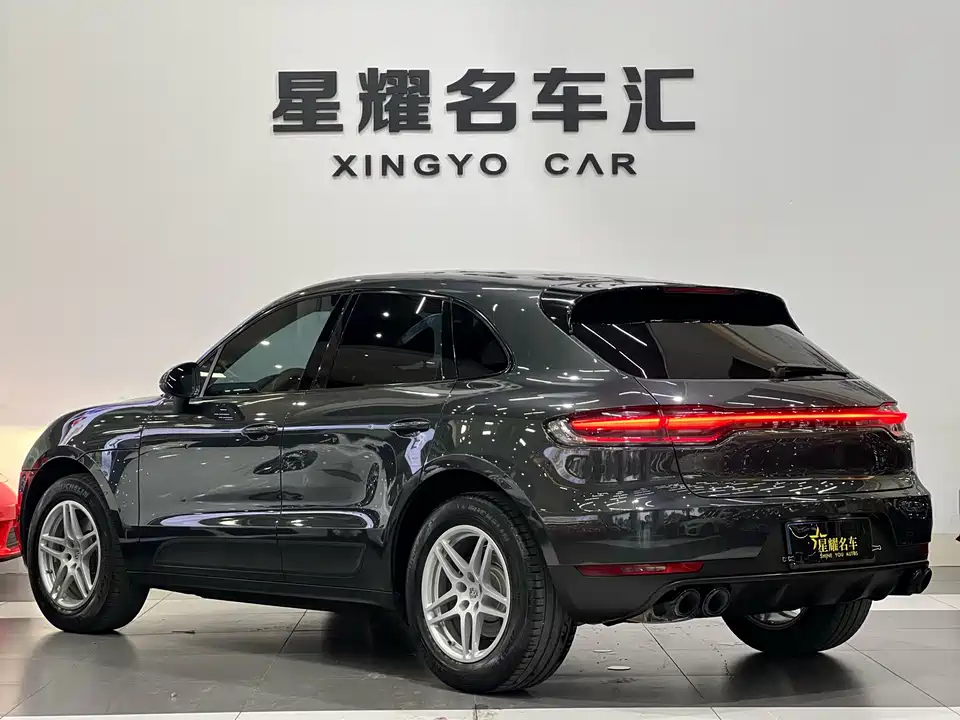 Porsche Macan