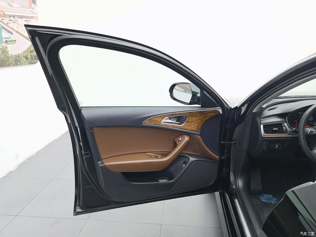Audi A6L, 2019 8