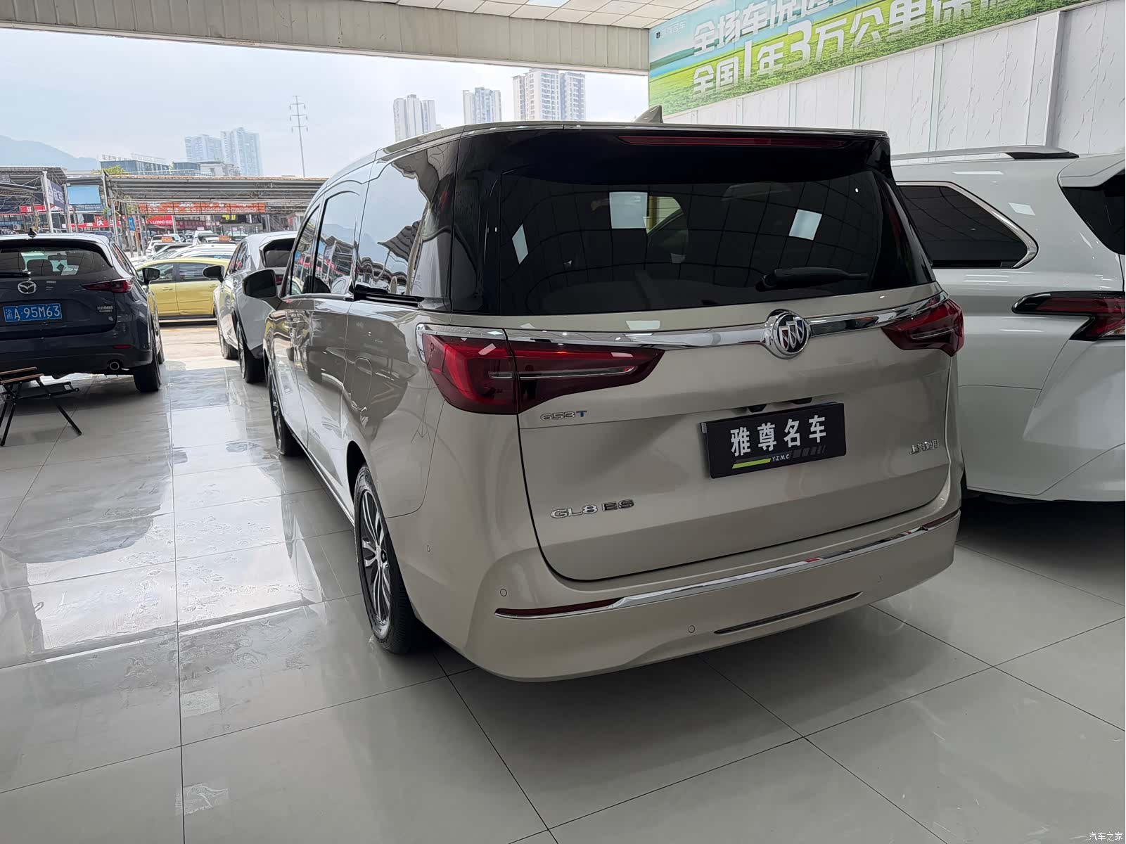 Buick GL8, 2022 12