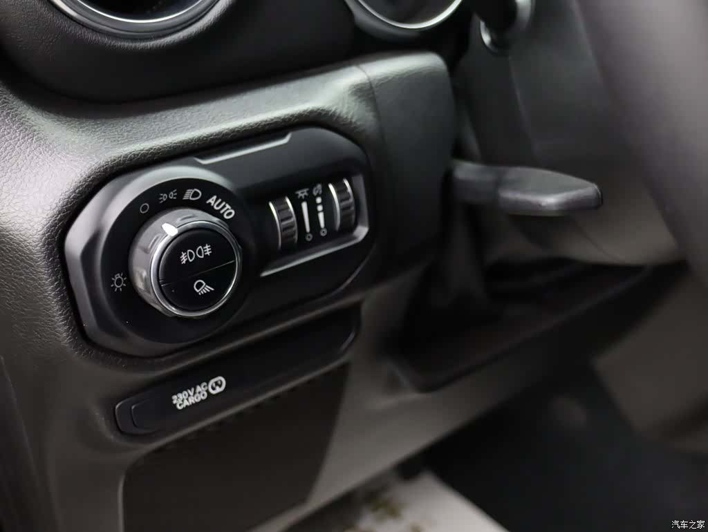 Jeep Gladiator, 2023 7