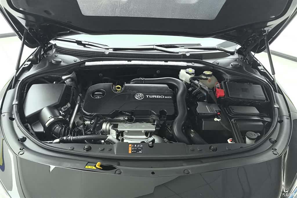 Buick LaCrosse, 2023 10