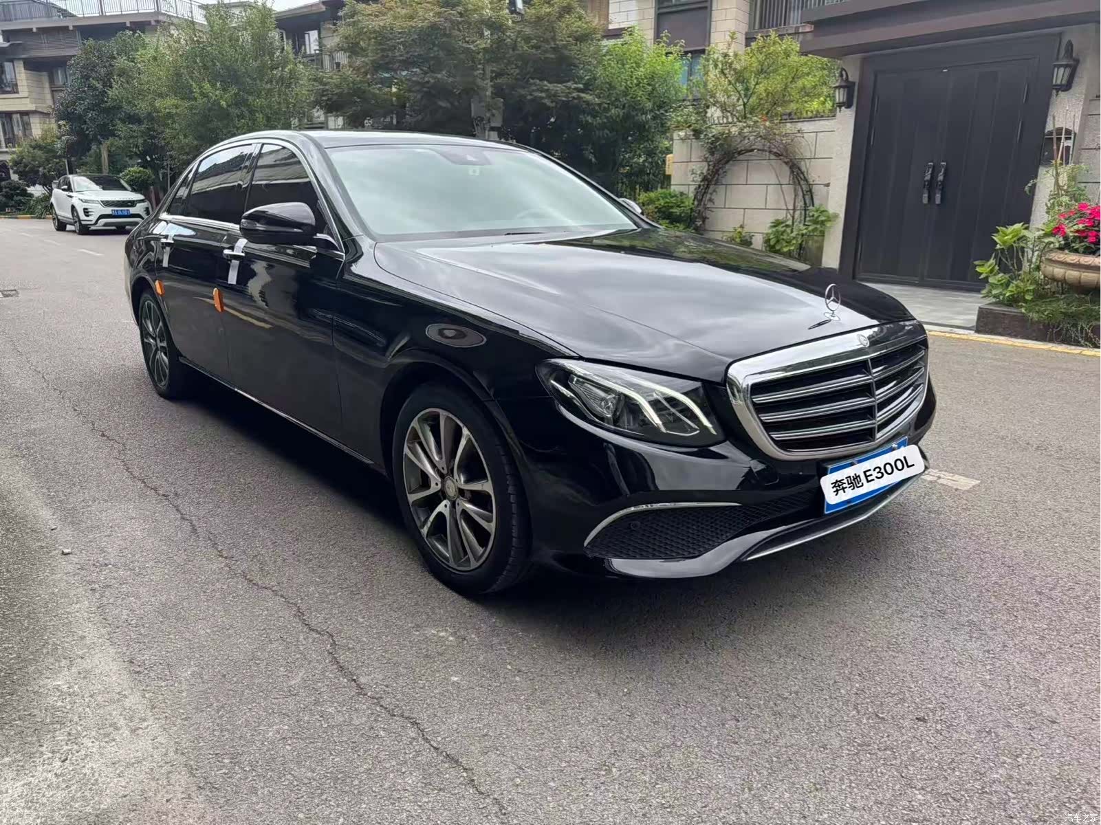 Mercedes-Benz E-Class, 2017 3