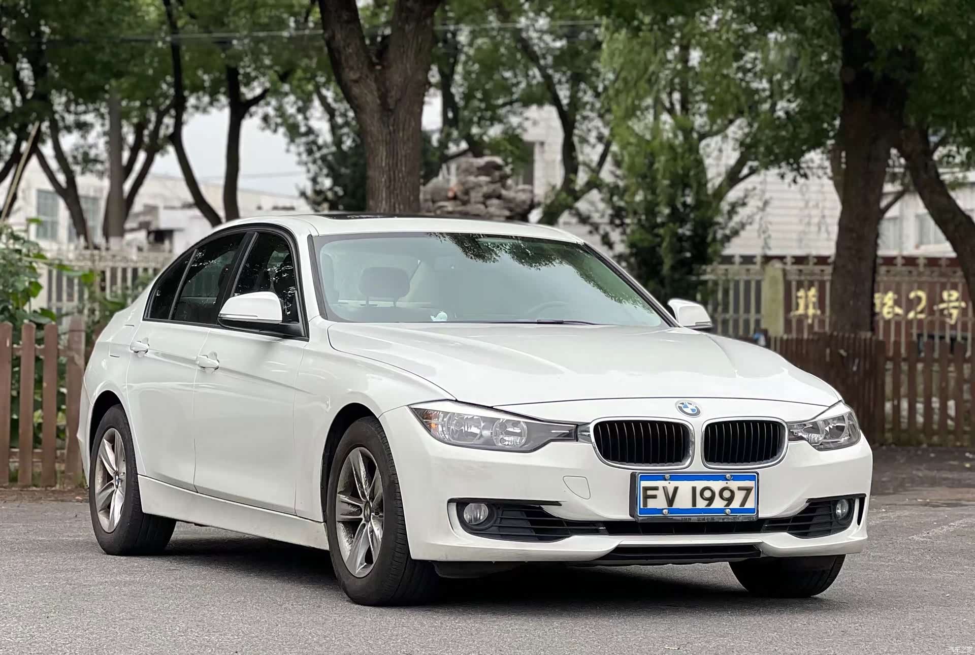 BMW 3 Series, 2013 9