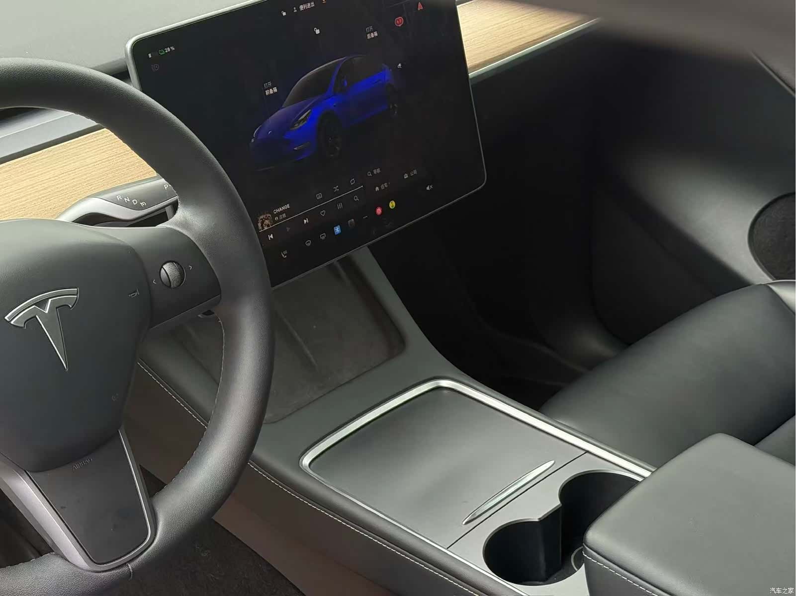 Tesla Model Y, 2022 12