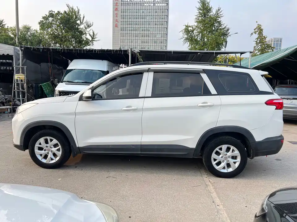 Wuling Wuling Hongguang S3