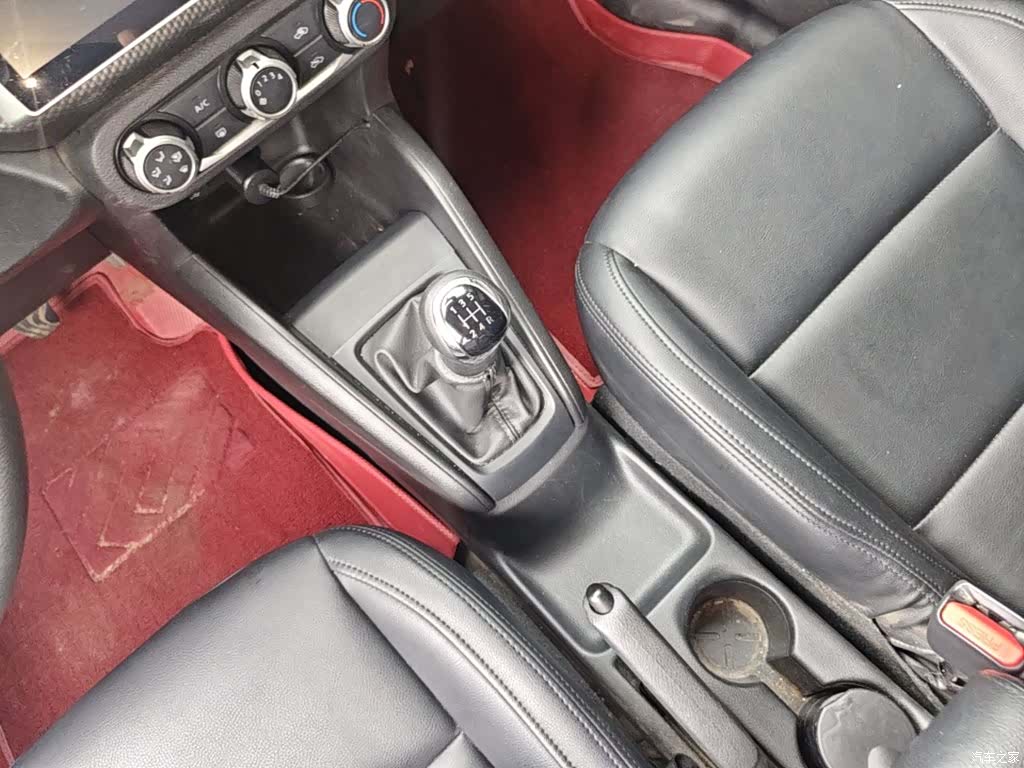 Nissan Kicks, 2018 14