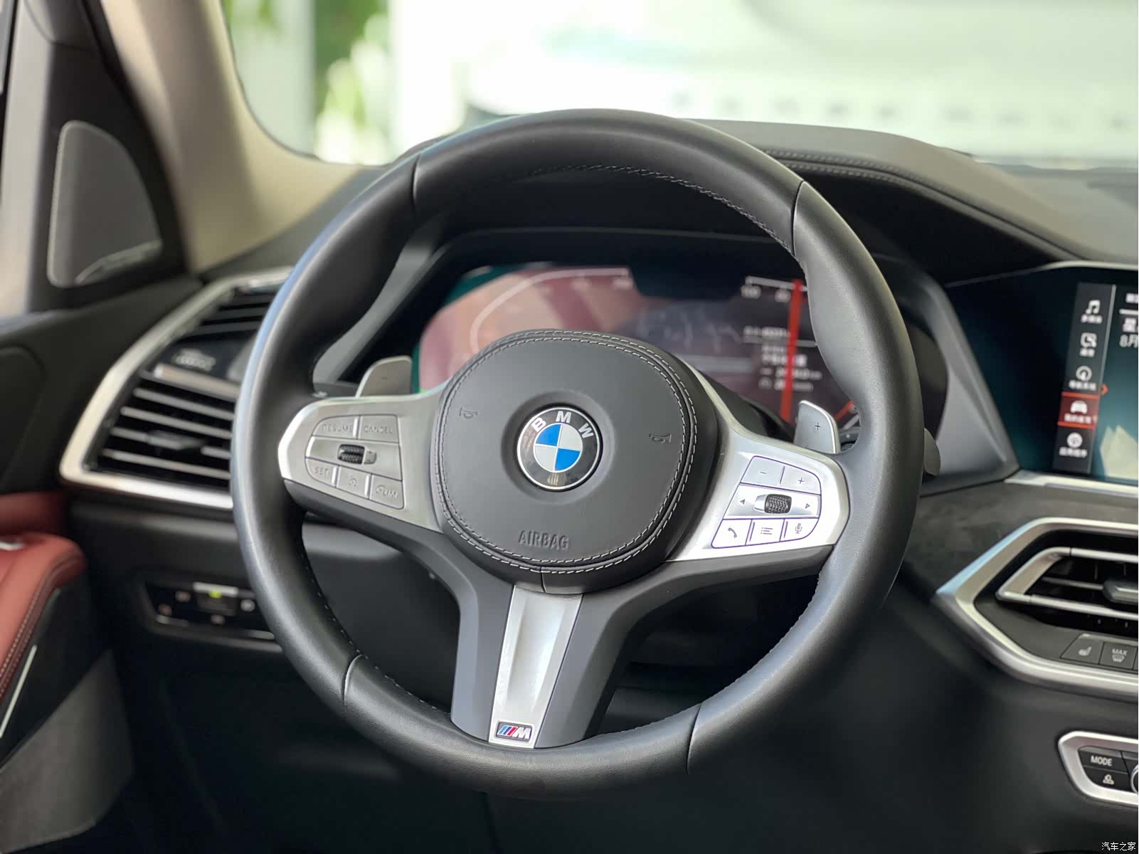 BMW X5, 2023 9