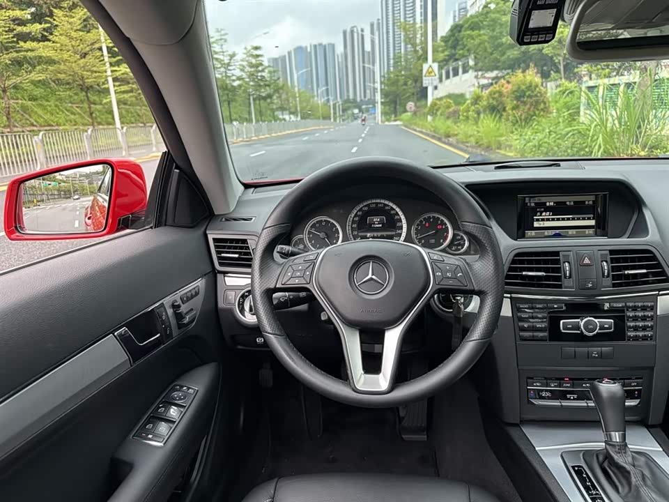 Mercedes-Benz E-class Mercedes-Benz E-class