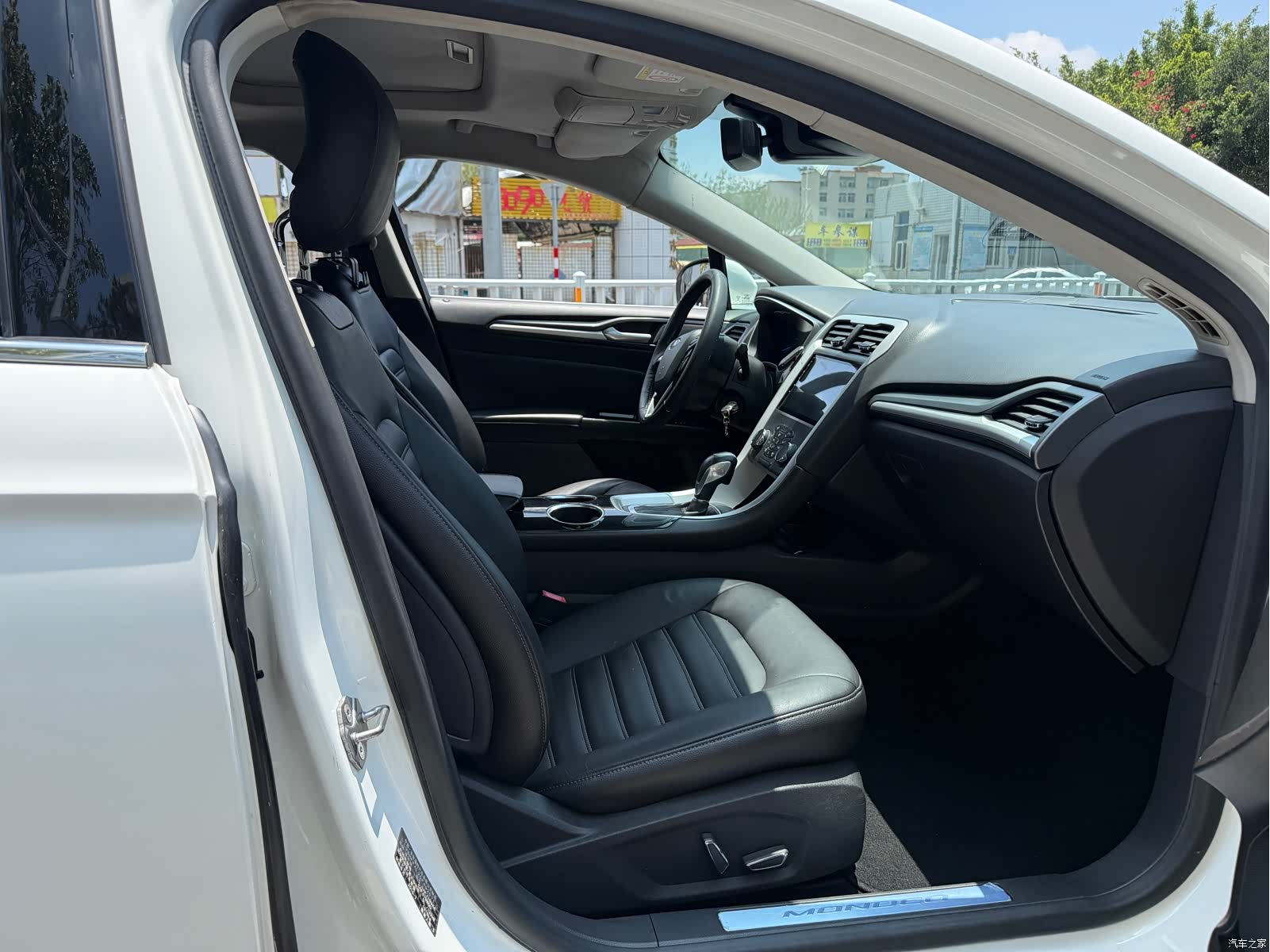 Ford Mondeo, 2016 10