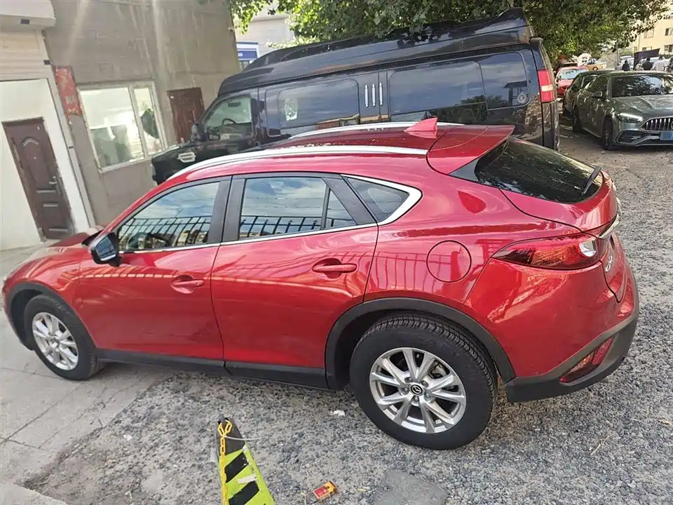 Mazda CX-4