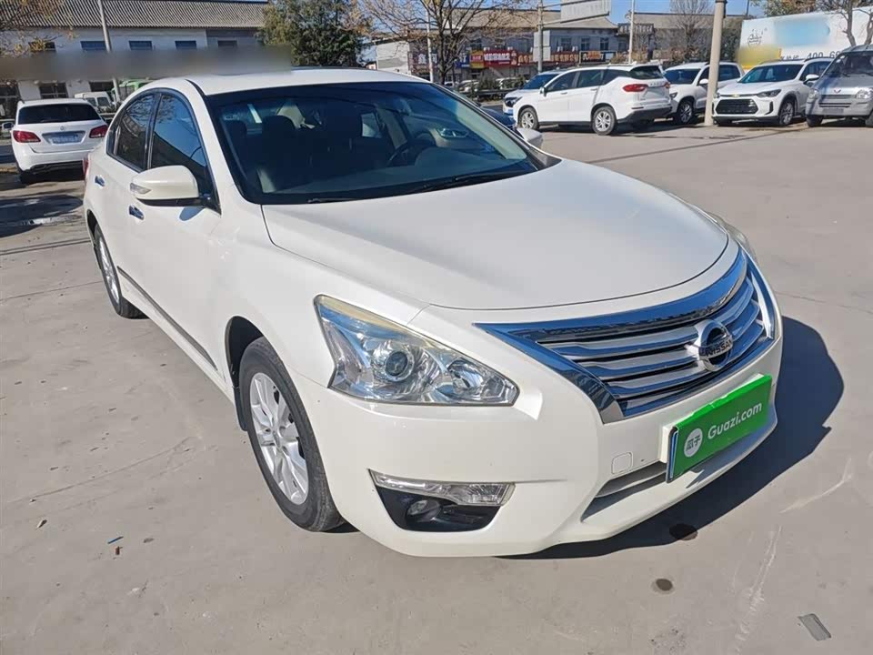 Nissan Teana