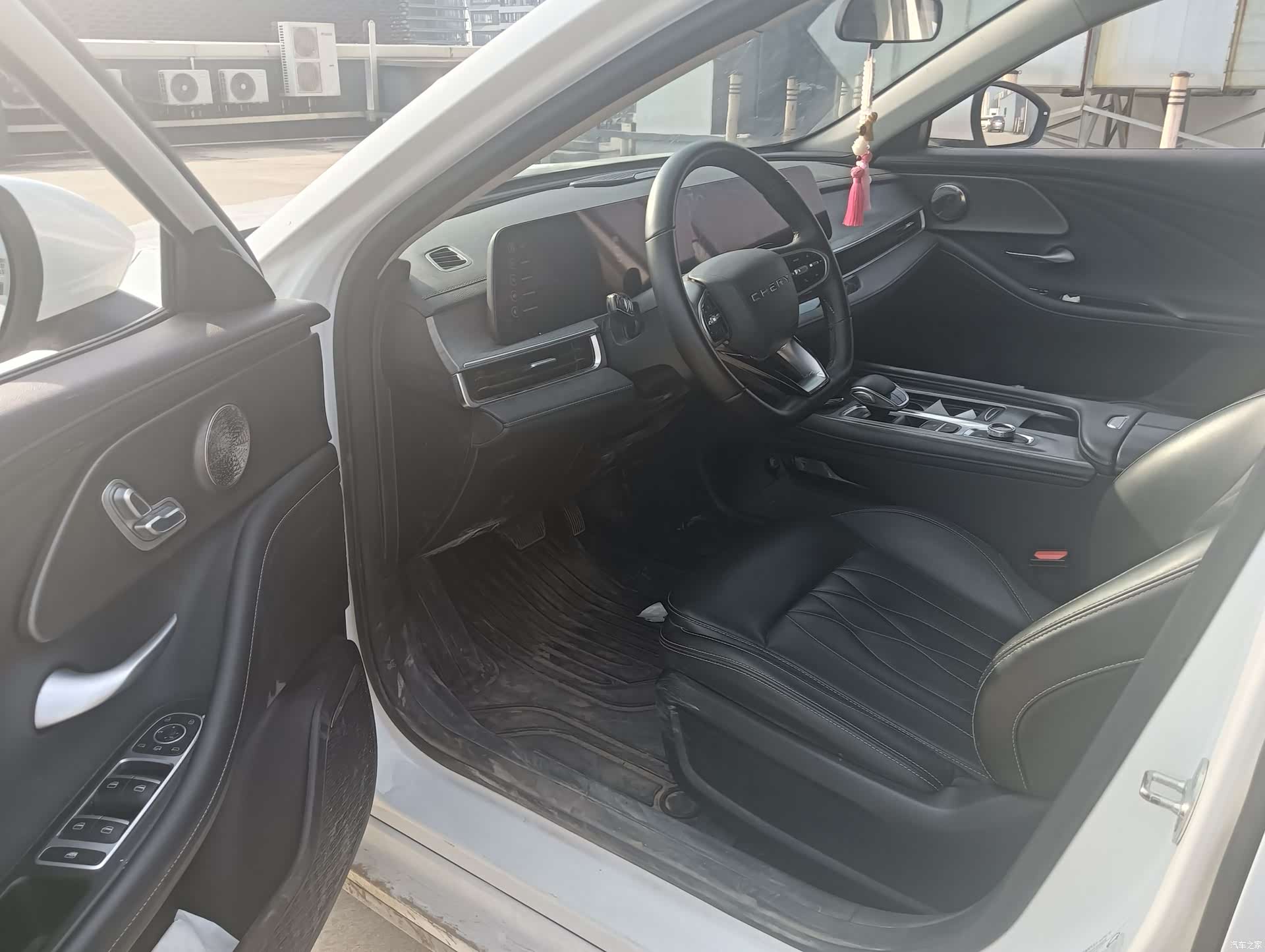 Chery Arrizo 8, 2024 4