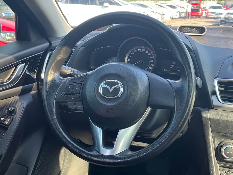Mazda 3 Angkesaila Mazda 3 Angkesaila