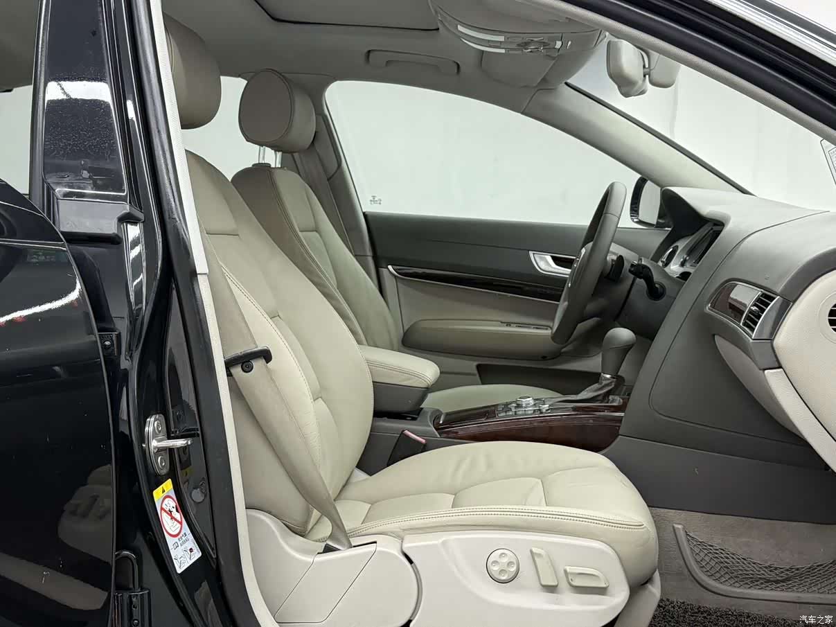 Audi A6L, 2010 6