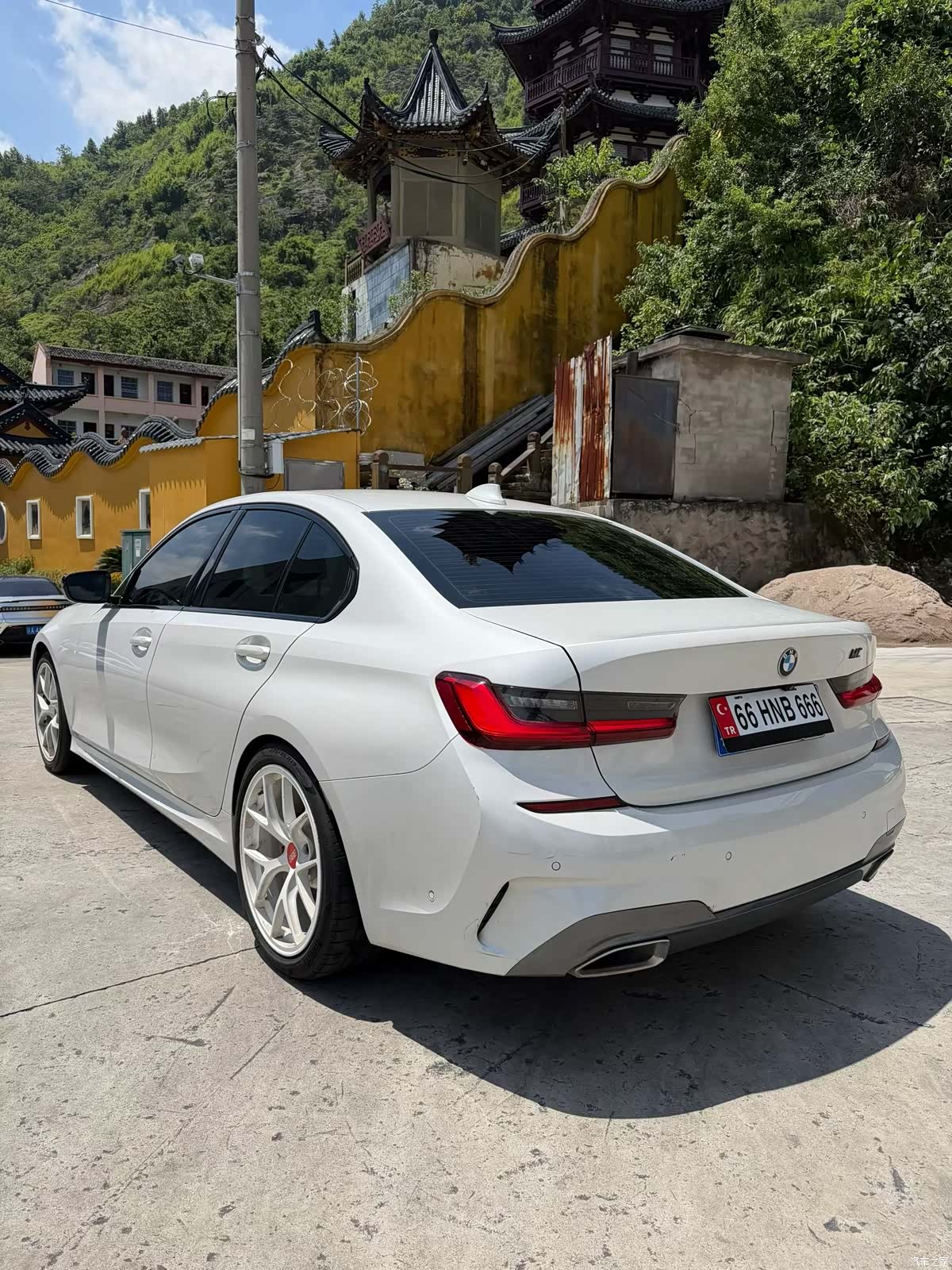 BMW 3 Series, 2021 8