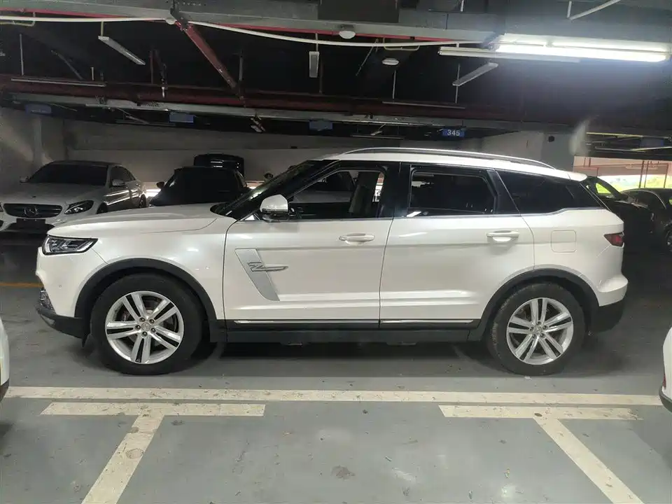 Zotye T700