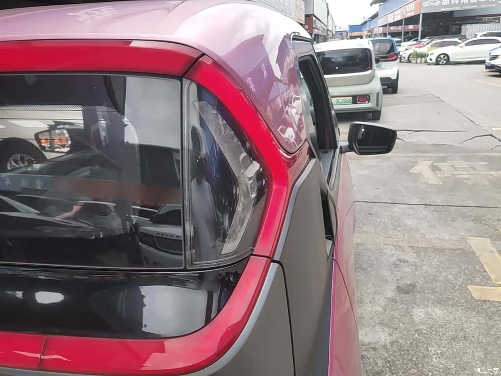 Wuling E200, 2019 8