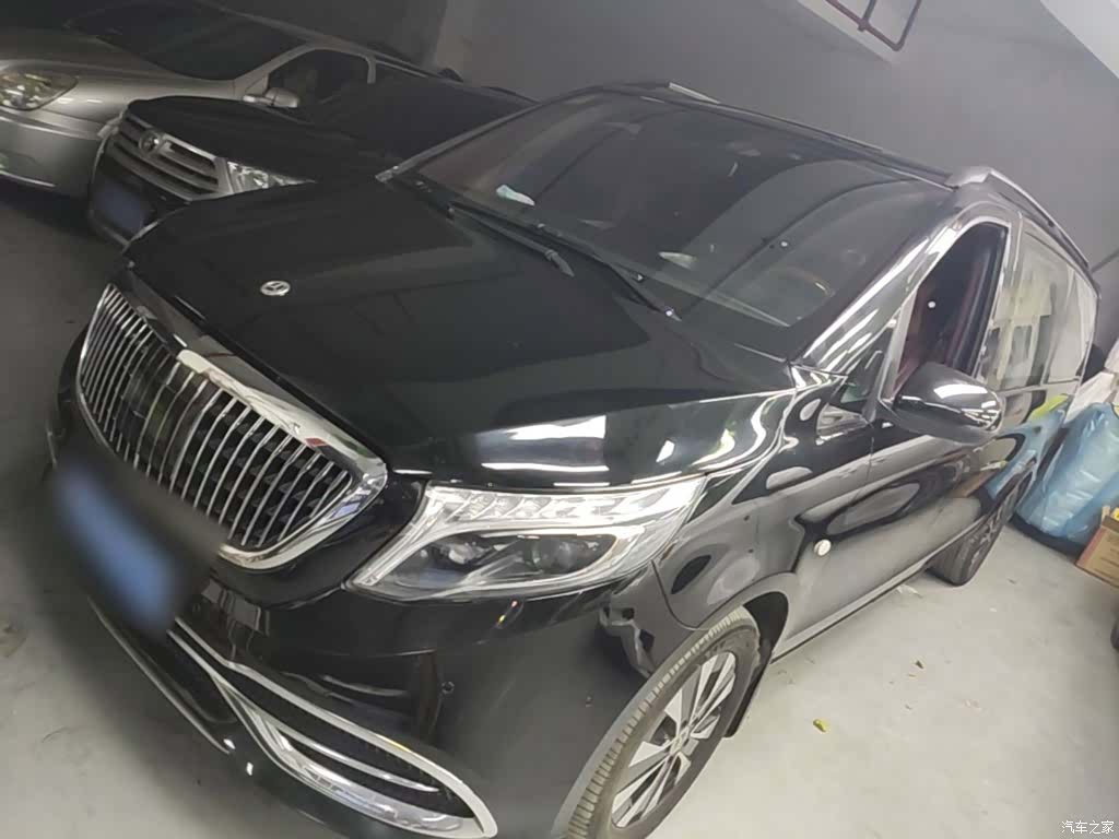 Mercedes-Benz 7