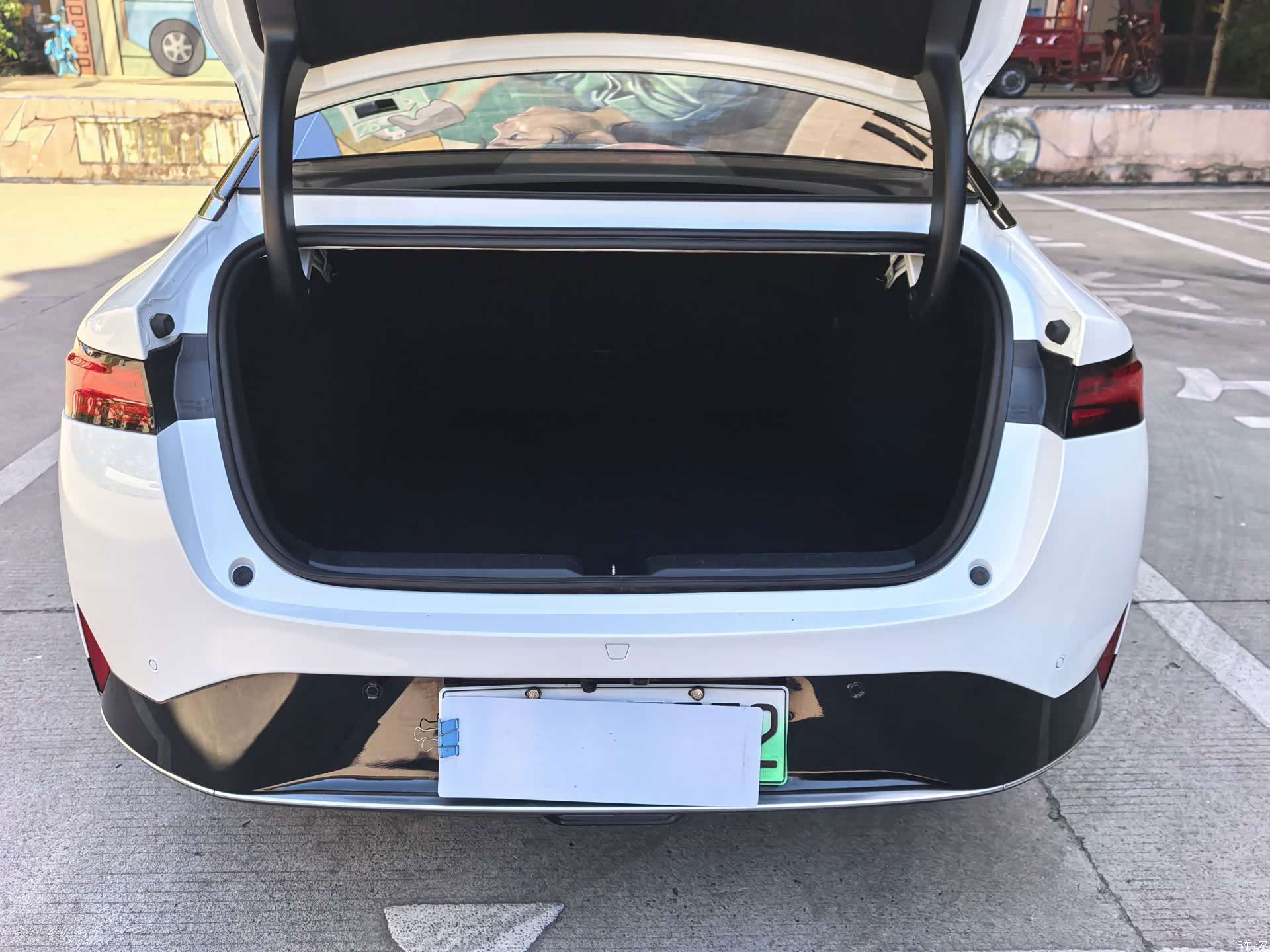 Xpeng P5, 2022 17