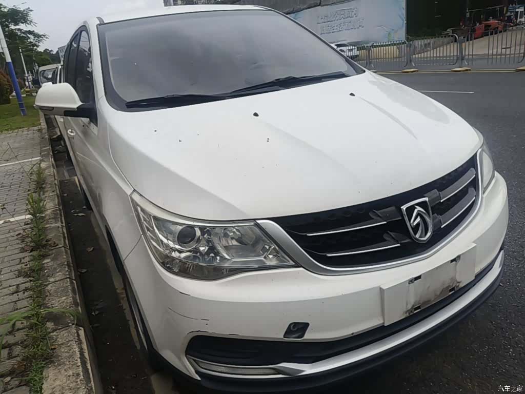 Wuling 730, 2017 22