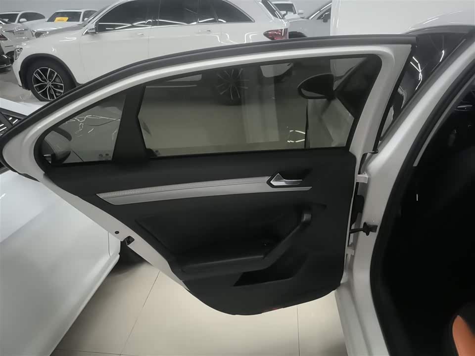 Volkswagen Lingdu Volkswagen Lingdu