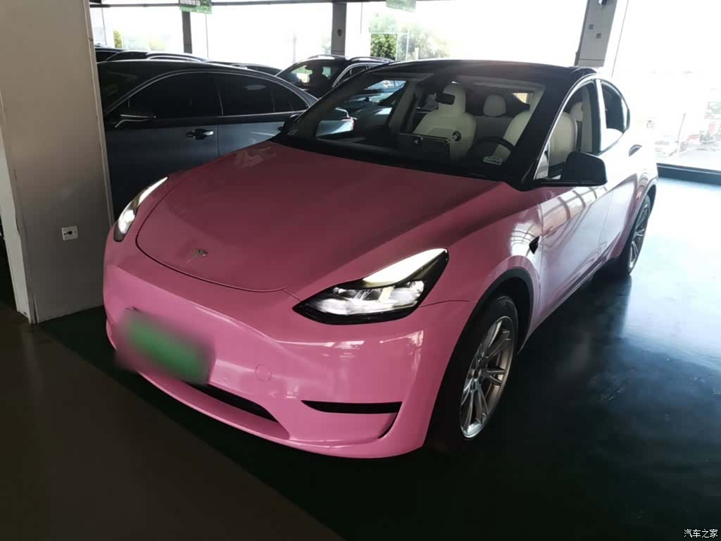 Model Y, 2023 2